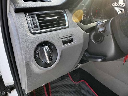 SEAT Toledo 2013 белый - фото 15