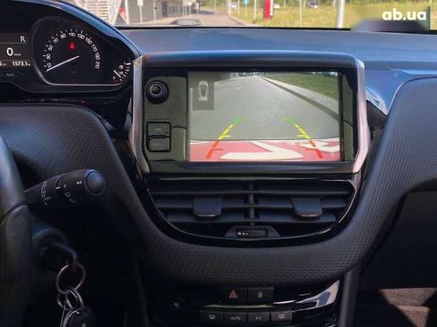 Peugeot 2008 2015 - фото 14