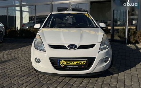 Hyundai i20 2012 - фото 2