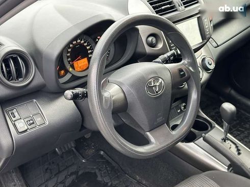 Toyota RAV4 2012 - фото 19