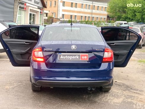 Skoda Rapid 2018 синий - фото 17