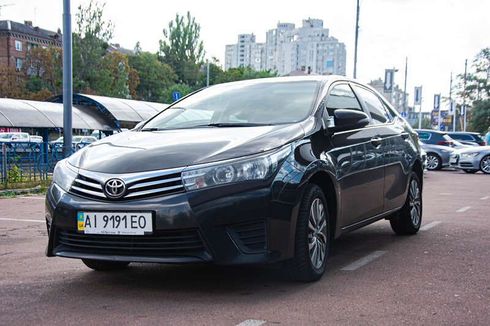 Toyota Corolla 2015 - фото 5