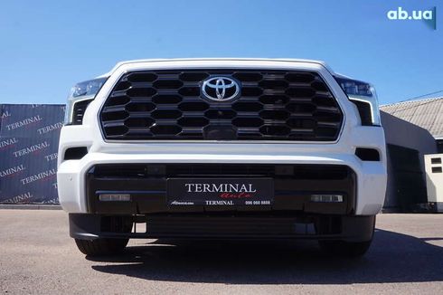 Toyota Sequoia 2023 - фото 11