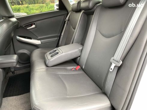 Toyota Prius 2010 серый - фото 87