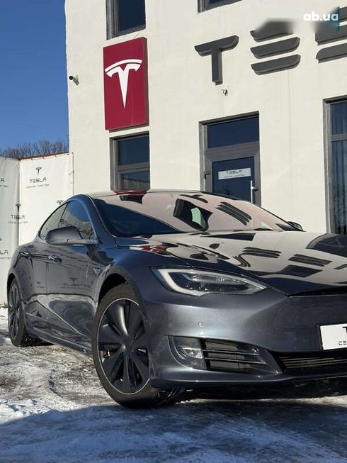 Tesla Model S 2020 - фото 2