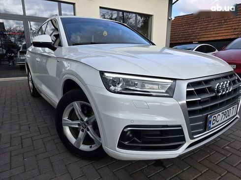 Audi Q5 2017 - фото 28