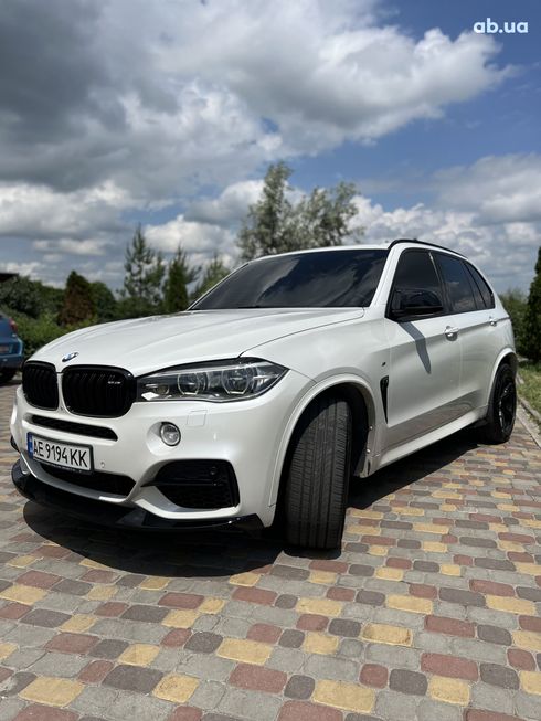 BMW X5 2013 белый - фото 8