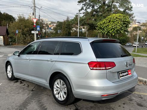 Volkswagen Passat 2019 серый - фото 11