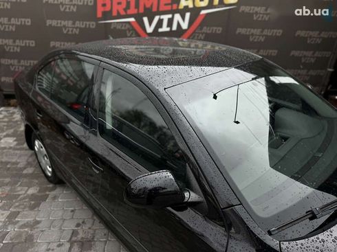 Skoda Octavia 2011 - фото 11