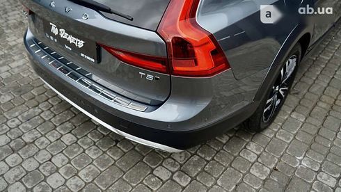 Volvo V90 Cross Country 2017 - фото 18