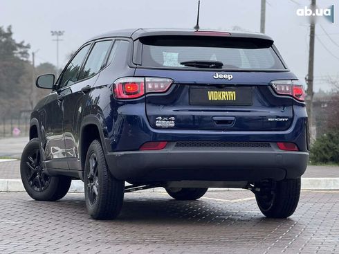 Jeep Compass 2018 - фото 19