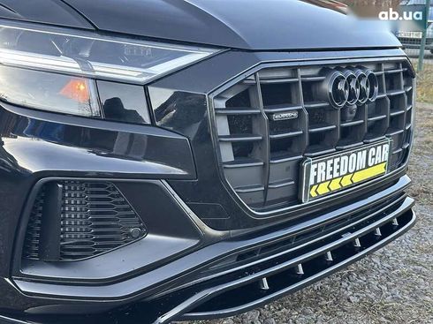 Audi Q8 2020 - фото 14