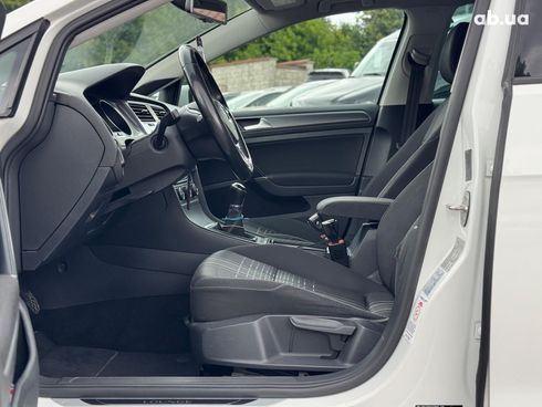 Volkswagen Golf 2015 белый - фото 20