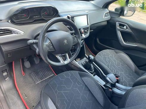Peugeot 2008 2019 - фото 12