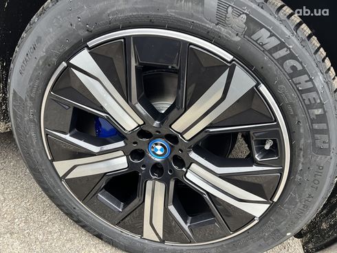 BMW iX 2023 - фото 32