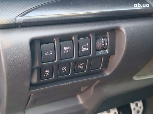 Subaru Forester 2022 серый - фото 30