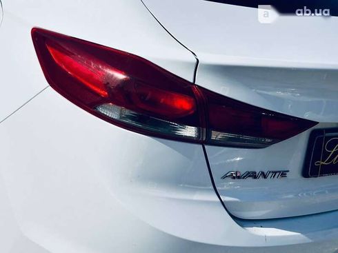 Hyundai Avante 2016 - фото 10