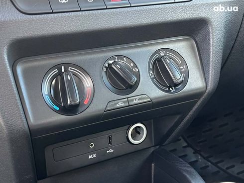 Skoda Fabia 2016 синий - фото 14