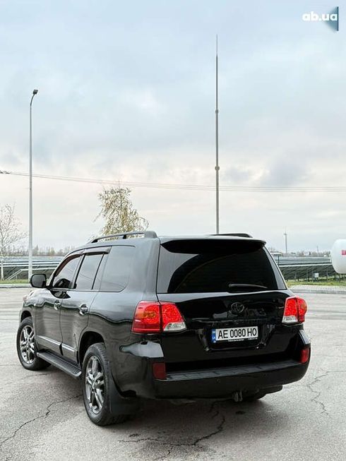 Toyota Land Cruiser 2008 - фото 5
