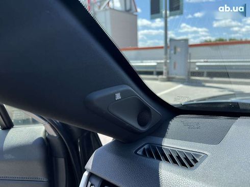 Toyota RAV4 2020 - фото 26