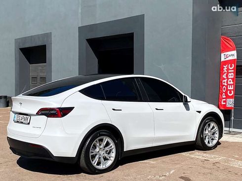 Tesla Model Y 2023 - фото 9