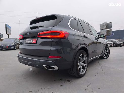 BMW X5 2018 серый - фото 8