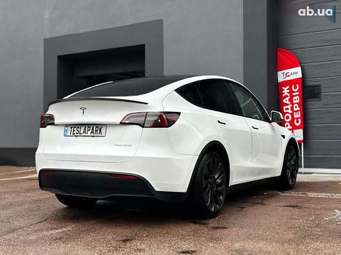 Tesla Model Y 2022 - фото 10