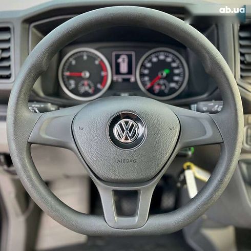Volkswagen Crafter 2020 - фото 23