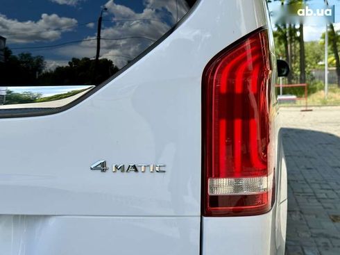Mercedes-Benz V-Класс 2016 - фото 16