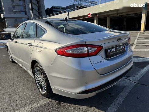 Ford Fusion 2013 - фото 10