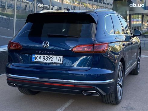 Volkswagen Touareg 2022 - фото 4