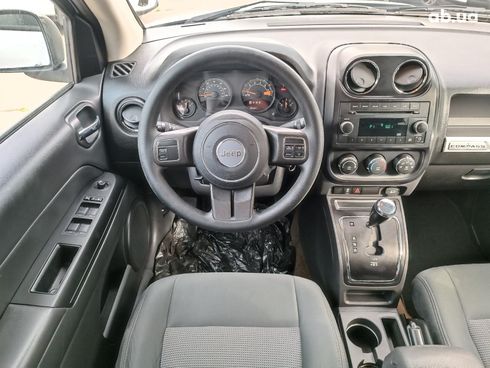 Jeep Compass 2013 серый - фото 25
