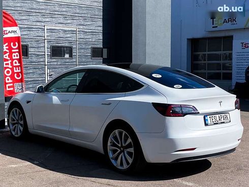 Tesla Model 3 2019 - фото 8