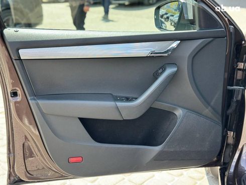 Skoda Octavia 2016 коричневый - фото 14