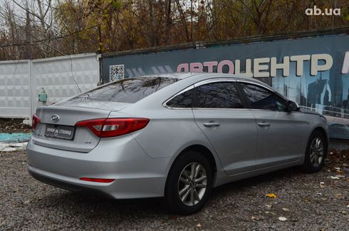 Hyundai Sonata 2017 серый - фото 7