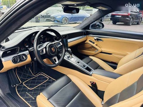Porsche 911 2016 - фото 9