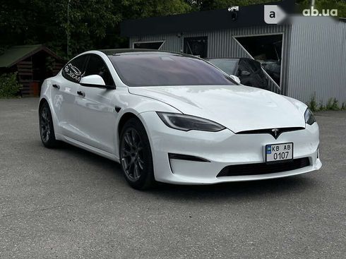 Tesla Model S 2022 - фото 6