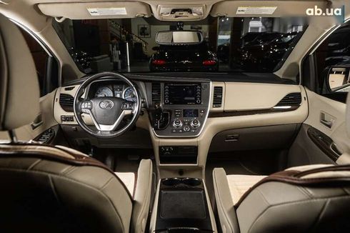 Toyota Sienna 2020 - фото 15