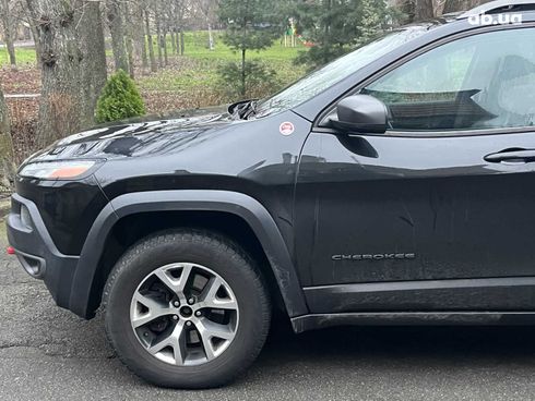 Jeep Cherokee 2015 черный - фото 14