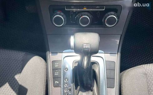 Volkswagen Passat 2010 - фото 12