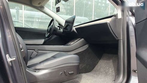 Tesla Model Y 2021 - фото 11