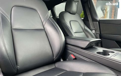 Tesla Model Y 2022 - фото 27