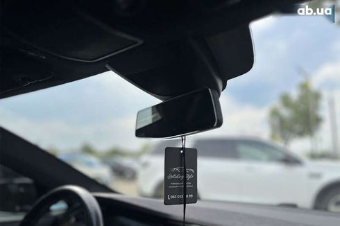 Tesla Model S 2016 - фото 30