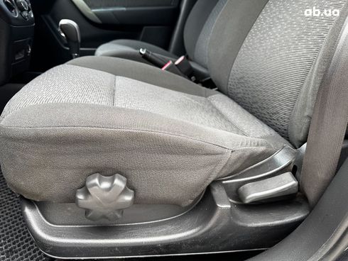 Chevrolet Aveo 2008 черный - фото 15