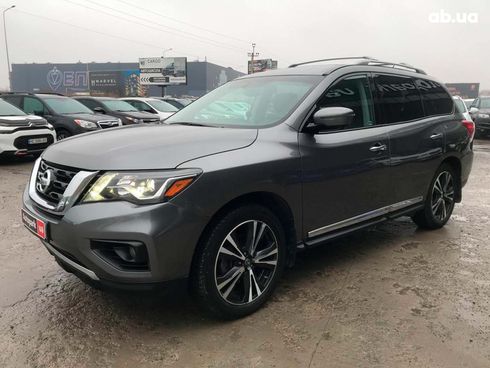 Nissan Pathfinder 2017 серый - фото 3