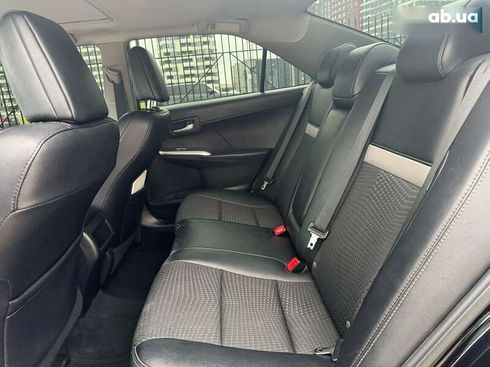 Toyota Camry 2013 - фото 17