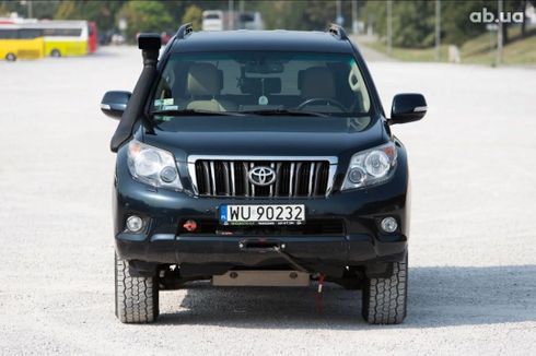 Toyota Land Cruiser Prado 2012 черный - фото 2