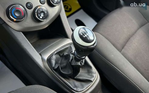 Chevrolet Aveo 2012 - фото 21