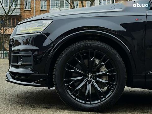 Audi Q7 2018 - фото 17
