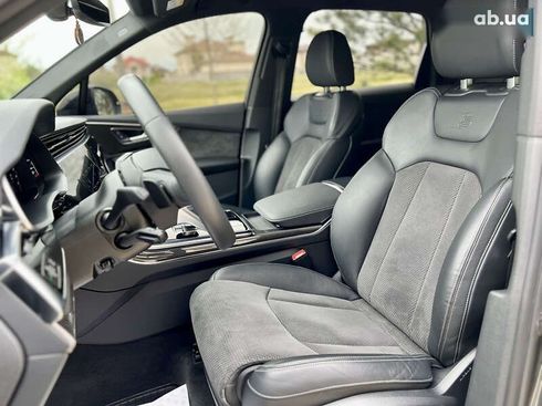 Audi SQ7 2021 - фото 29